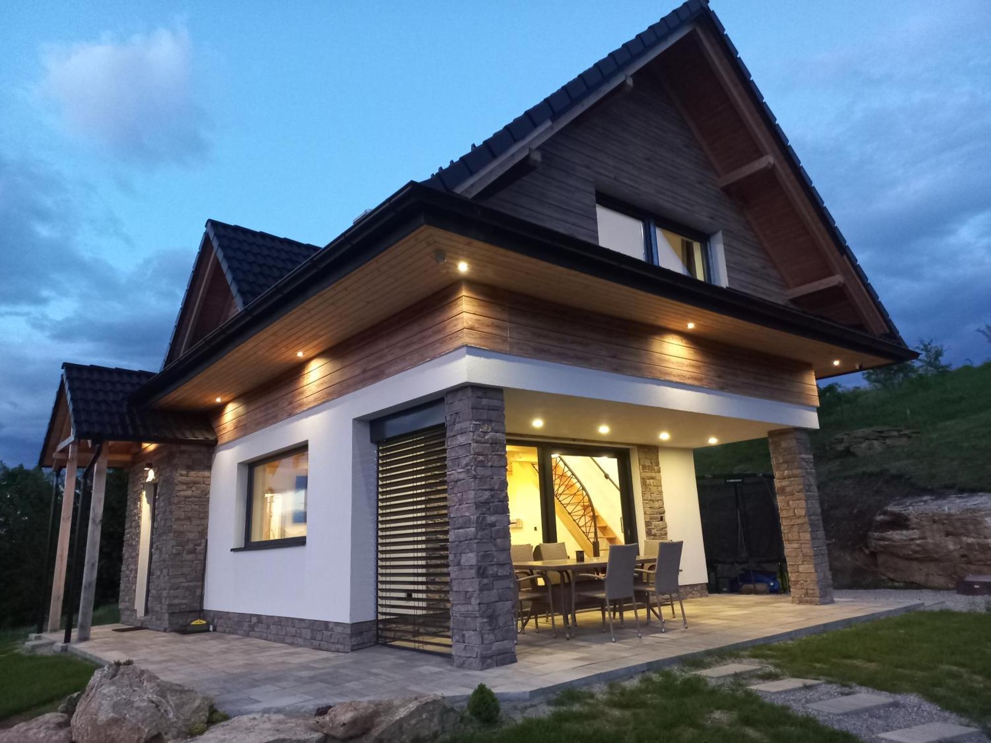 Chata Elegant Besenova Luaran gambar